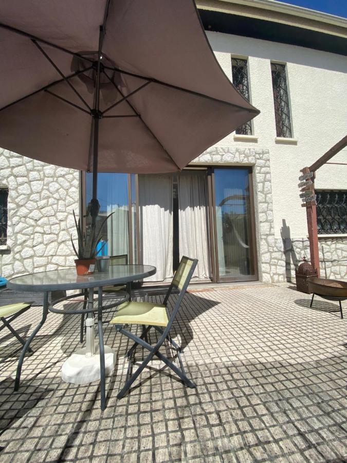 Bunker 11 Surf House Βίλα Charneca  Εξωτερικό φωτογραφία